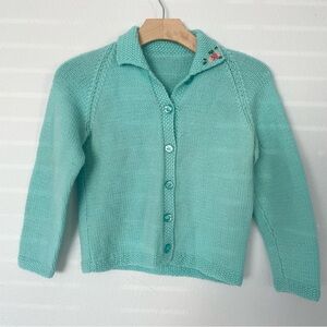 Vintage retro cottagecore hand knit sweater